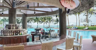 Pool Bar
